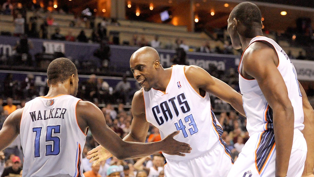 Kemba Walker's big night carries Bobcats in win over Grizzlies